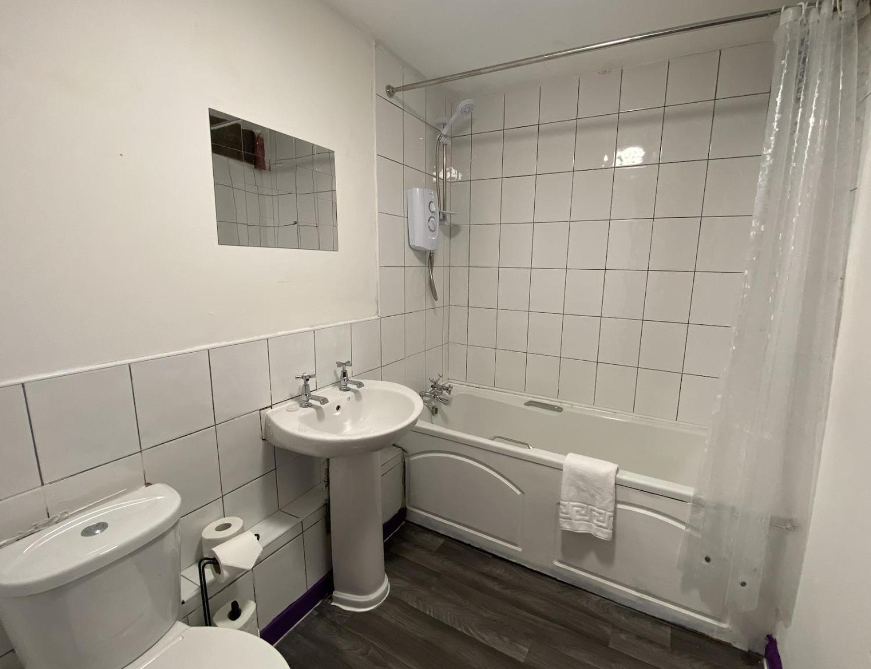 ליברפול Rainford Gardens By Ustay Aparthotels מראה חיצוני תמונה